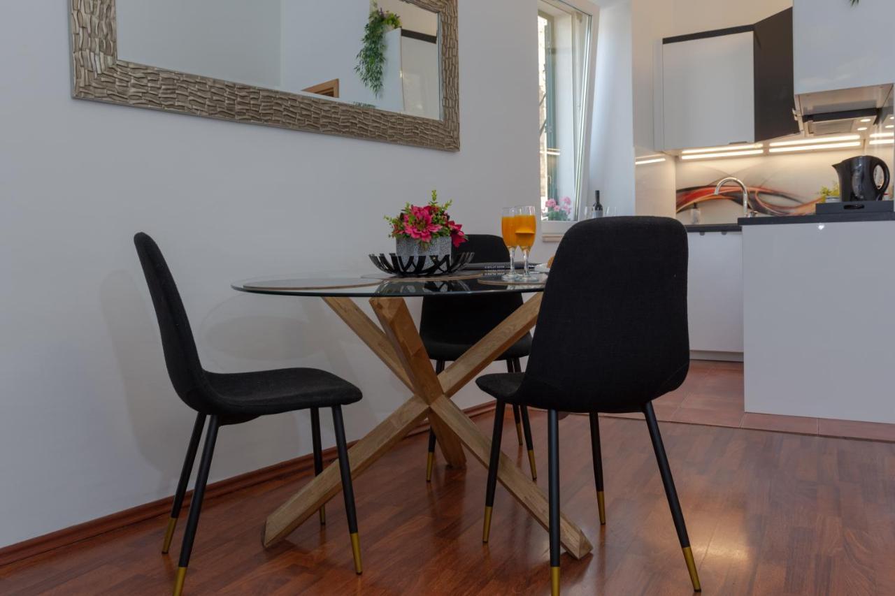 Cozy Central Apartment 3 Guests Split Buitenkant foto